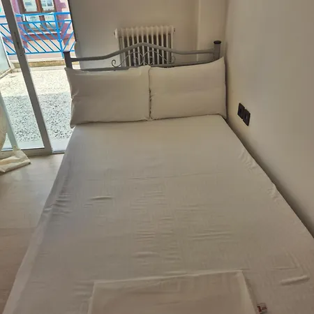 Omonias Apartman Kavála